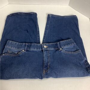 Gloria Vanderbilt denim Capri Size 16 medium wash high rise Skimmer EUC.